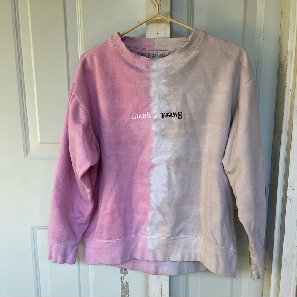 Ariana Grande Rare Sweetener World Tour Thank U Next Crewneck Sweater!